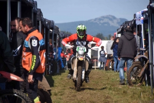 La course d&#039;endurance moto des Vastres en photos