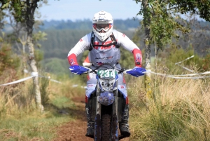 La course d&#039;endurance moto des Vastres en photos