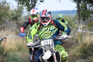 La course d&#039;endurance moto des Vastres en photos