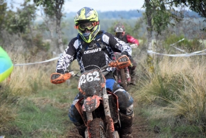 La course d&#039;endurance moto des Vastres en photos