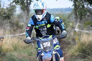 La course d&#039;endurance moto des Vastres en photos