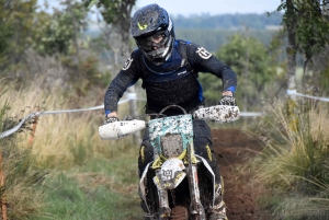 La course d&#039;endurance moto des Vastres en photos