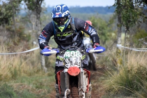 La course d&#039;endurance moto des Vastres en photos