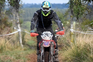 La course d&#039;endurance moto des Vastres en photos