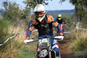 La course d&#039;endurance moto des Vastres en photos