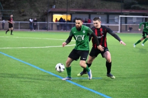 Foot, D2 : Aurec à fond, Bas-en-Basset au fond