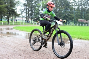 VTT à Sainte-Sigolène : la course des U11 en photos