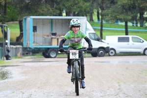 VTT à Sainte-Sigolène : la course des U11 en photos