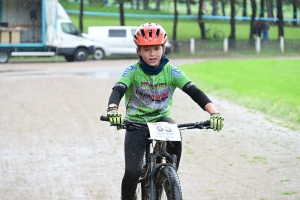 VTT à Sainte-Sigolène : la course des U11 en photos