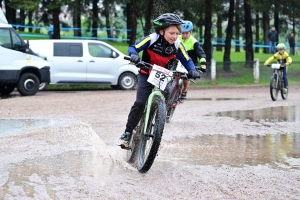 VTT à Sainte-Sigolène : la course des U11 en photos