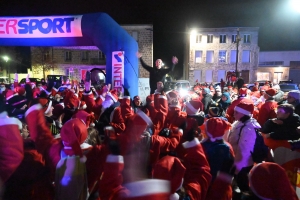 Monistrol-sur-Loire : 1500 pères Noël dans les rues pour la marche gourmande et festive