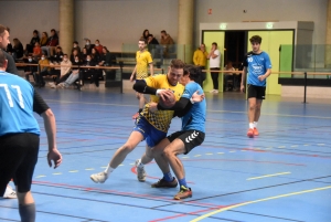 Hand : Monistrol à sens unique à Yssingeaux en Coupe de France