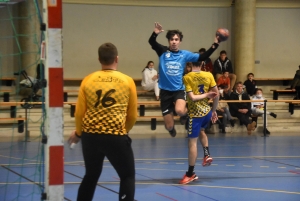 Hand : Monistrol à sens unique à Yssingeaux en Coupe de France