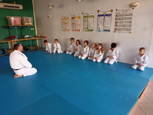 Bas-en-Basset : des diplômes de judo pour des écoliers de Louise-Michel