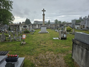 Les Villettes : une procédure de reprises des concessions pleine terre entamée au cimetière