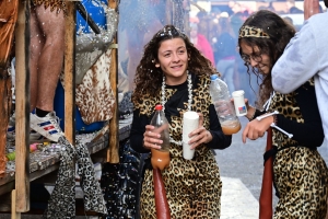 Sainte-Sigolène en liesse pour le défilé des classes en 3