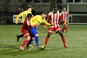 Foot, R2 : Retournac encaisse 7 buts à domicile