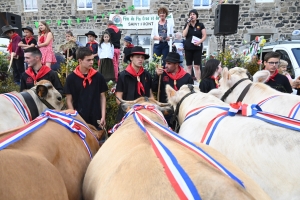 Le Fin Gras, emblème du Mézenc, fêté à Saint-Front (vidéo)