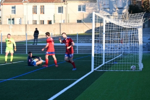 Foot, R3 : Dunières refait une partie de son retard