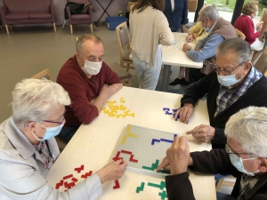 Saint-Maurice-de-Lignon : un après-midi jeux à la résidence Le Bel Âge