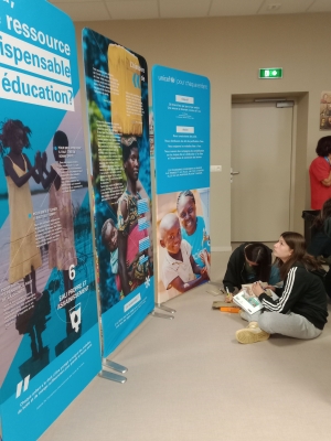 L’exposition en réalité virtuelle #Suivezmalika toute la semaine au collège de Sainte-Sigolène