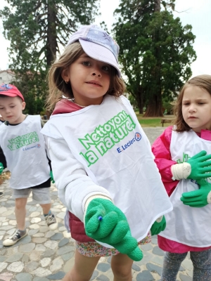 Bas-en-Basset : opération &quot;Nettoyons la nature&quot; à l&#039;école Louise-Michel