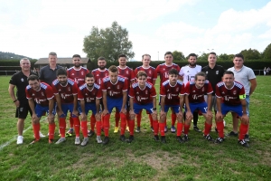 Foot, CDF : Dunières ne fait qu&#039;une bouchée de Saint-Jeures