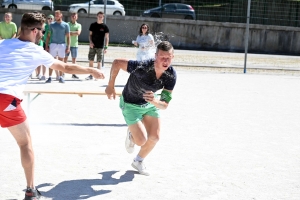 Dunières : les jeunes nés en 2000 remportent les jeux inter-classes