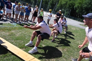 Dunières : les jeunes nés en 2000 remportent les jeux inter-classes