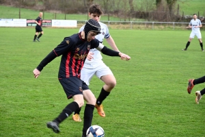 Foot, R3 : on n&#039;arrête plus Saint-Julien-Chapteuil