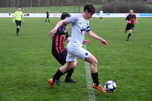 Foot, R3 : on n&#039;arrête plus Saint-Julien-Chapteuil