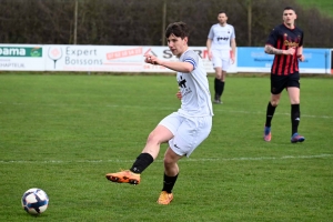 Foot, R3 : on n&#039;arrête plus Saint-Julien-Chapteuil