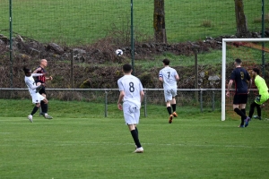 Foot, R3 : on n&#039;arrête plus Saint-Julien-Chapteuil