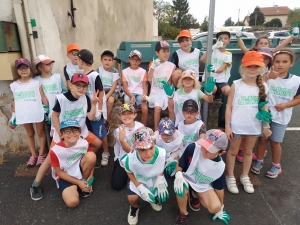 Les élèves de l&#039;école du Sacré-Cœur de Saint-Maurice-de-Lignon unis pour l&#039;environnement