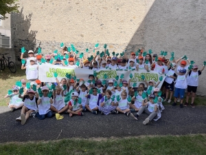 Les élèves de l&#039;école du Sacré-Cœur de Saint-Maurice-de-Lignon unis pour l&#039;environnement