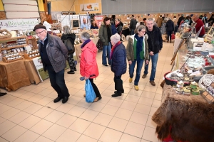 Sainte-Sigolène bat son plein tout le week-end avec le marché de Noël et Téléthon