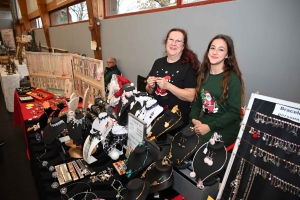 Sainte-Sigolène bat son plein tout le week-end avec le marché de Noël et Téléthon