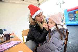 Sainte-Sigolène bat son plein tout le week-end avec le marché de Noël et Téléthon