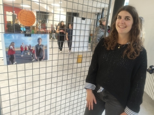 Yssingeaux : des lycéennes s&#039;essaient à l&#039;auto-portrait par la photo