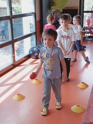 Beauzac : les maternelles de l&#039;école publique s&#039;essaient au sport boules