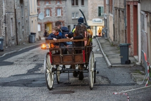 Dunières : le Père Noël tracté par des chiens Samoyèdes