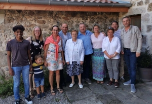 les 11 membres de la famille Chalavon réunis pour cet événement