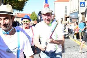 Saint-Maurice-de-Lignon : le corso anime le village (photos + vidéo)