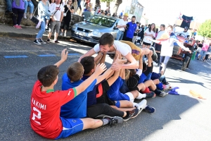 Saint-Maurice-de-Lignon : le corso anime le village (photos + vidéo)