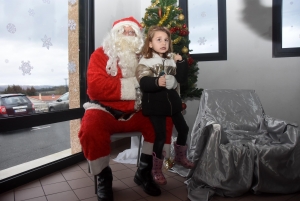 La Chapelle-d&#039;Aurec : des ateliers décoration de Noël pour occuper les enfants