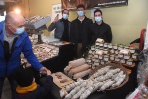 Yssingeaux : le plein de provisions ce dimanche au marché de Noël gourmand