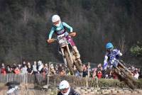 Yssingeaux : un millier de spectateurs pour le show du motocross