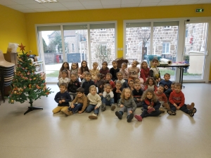 Les Villettes : les élèves de l&#039;école Saint-Louis ont cheminé vers Noël