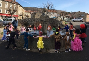 Laussonne : un Carnaval des animaux pour les écoliers de Notre-Dame