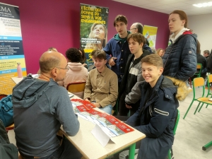 Yssingeaux : d&#039;anciens élèves de l&#039;ESCY reviennent avec leur formation ou leur métier